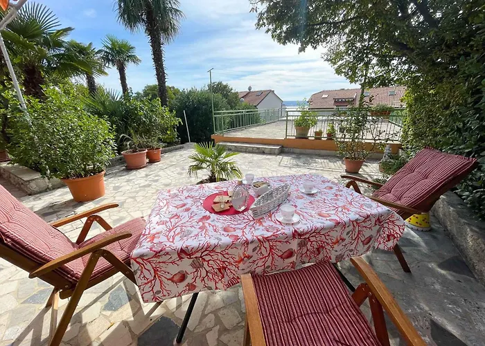 Apartment In 41603 Dramalj