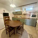 In 41603 アパート *