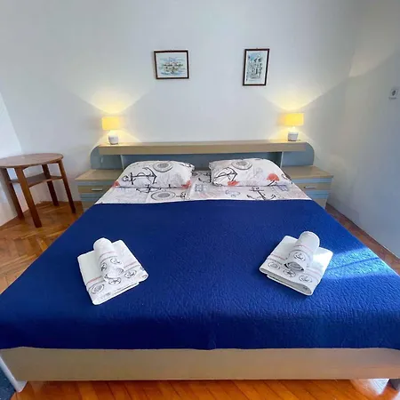 In 41603 Apartment