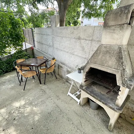 In 41603 Apartment *