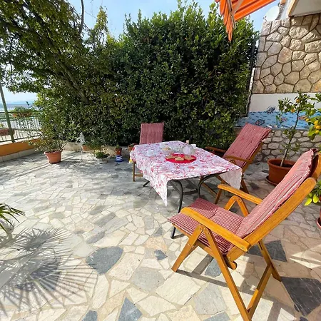 In 41603 德拉马利